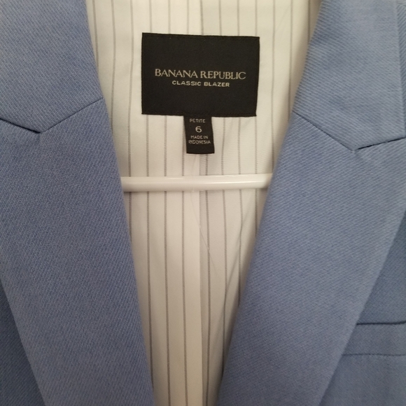 Blazer - Picture 6 of 9